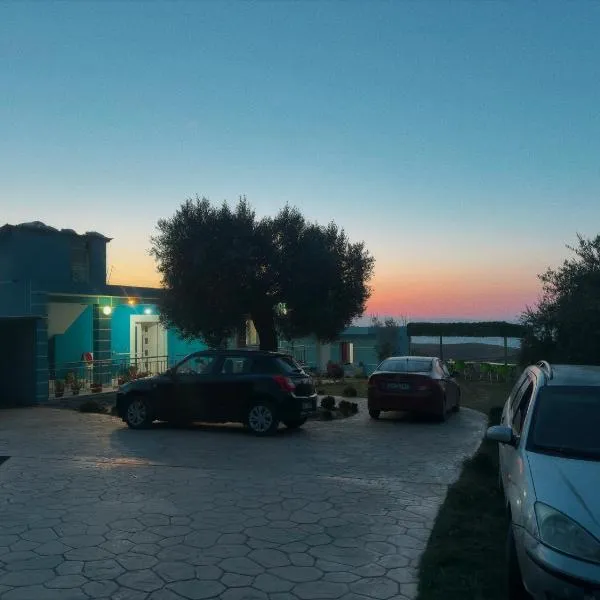 Rodon Blue Villa, hotel v destinaci Shetaj