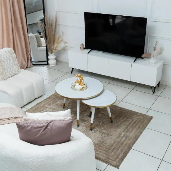 Affordable Luxury villa at the Blyde, hotel din Pretoria