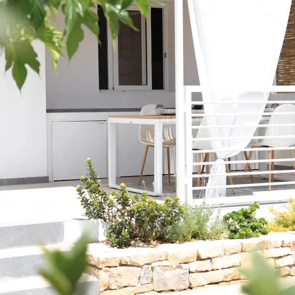 Dimora Salina - Glamorous Mansion, hotel in Marina di Ragusa