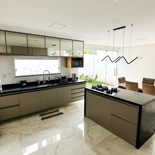Mansão Climatizada com piscina e churrasqueira - Foto 5