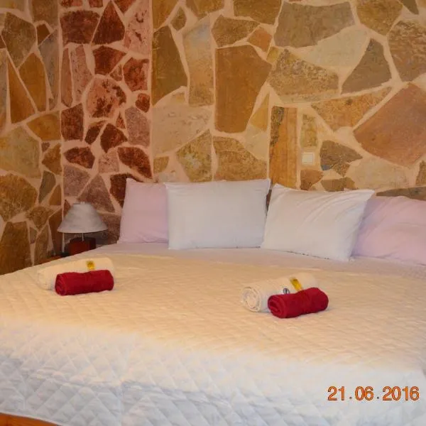 Apartments Zoumperi, hotel em Nea Makri