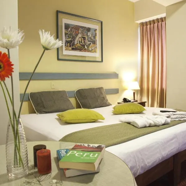Kamana Hotel, hotel di Lima