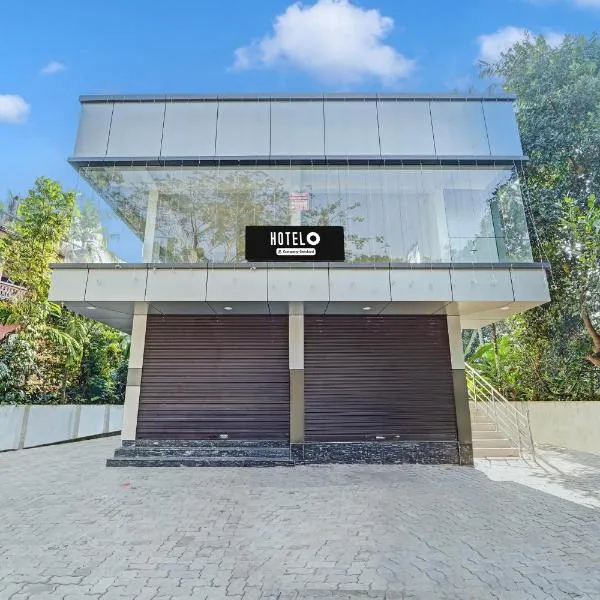 Super Hotel O Ambalamedu, ξενοδοχείο στο Κοτσί