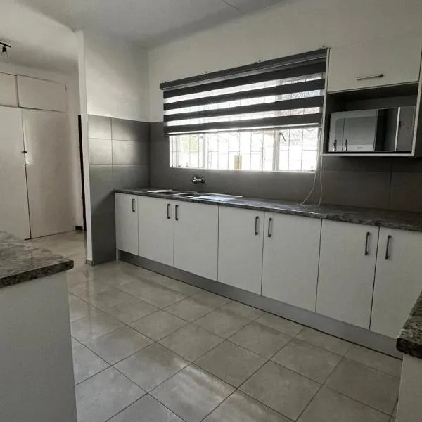 Henda Self-Catering Accommodation, khách sạn ở Windhoek