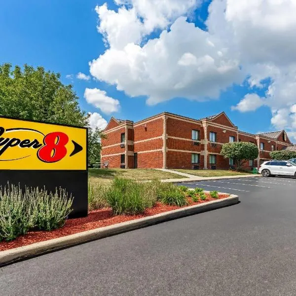 Super 8 by Wyndham Elgin, hotel v destinaci Elgin