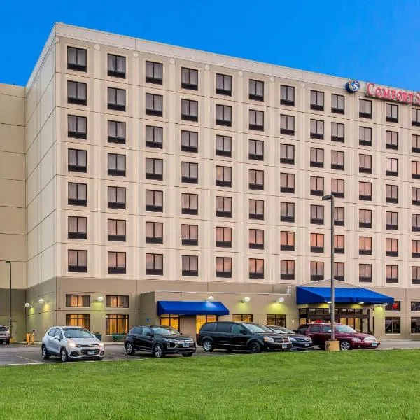 Comfort Suites Chicago O'Hare Airport, hotel v destinaci Schiller Park