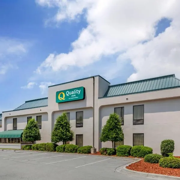 Quality Inn Lumberton North, hotel v destinaci Lumberton