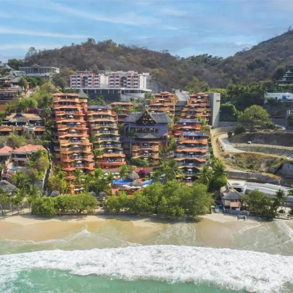 Hilton Grand Vacations Club Zihuatanejo, hotel in Zihuatanejo