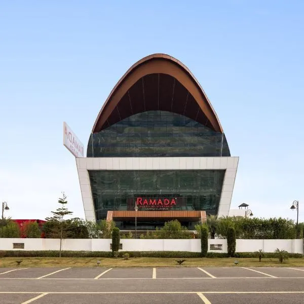Ramada Plaza by Wyndham Jammu Vijaypur, hotel v destinaci Džammú