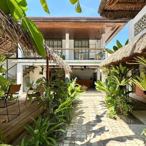 Alpas Siargao, khách sạn ở General Luna