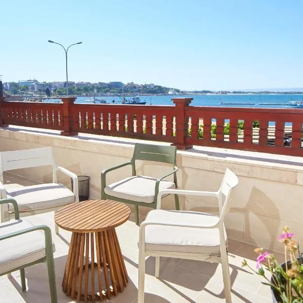 Семеен хотел НОА, hotel in Nesebar