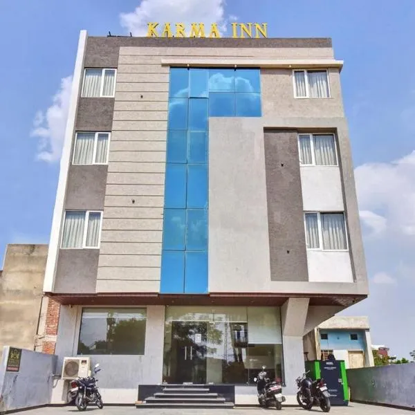 Hotel Karma Inn Near Jaipur Exhibition and Convention Centre, hotel v destinaci Džajpur