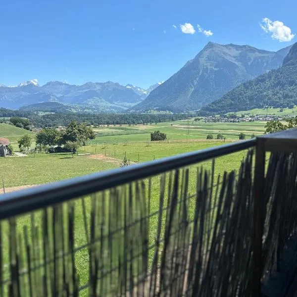 CapoBnB Bergpanorama, nahe Interlaken & Thuner See, Hotel in Reutigen