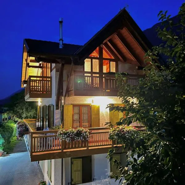 Residence Vacanze Apartments, hotel v destinaci Dimaro