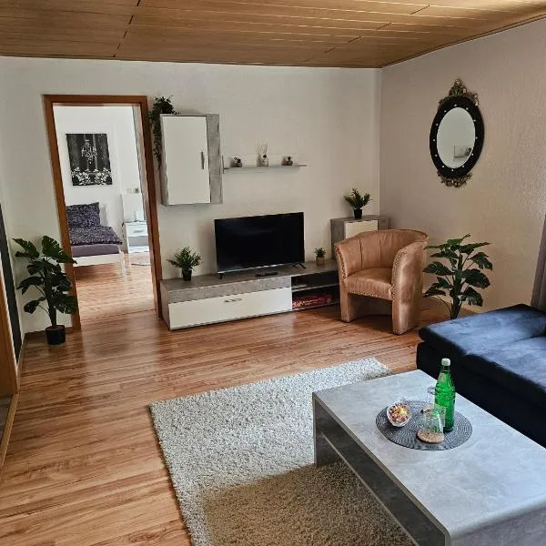 Ferienapartment Waldhaus, hotel v destinaci Marsberg