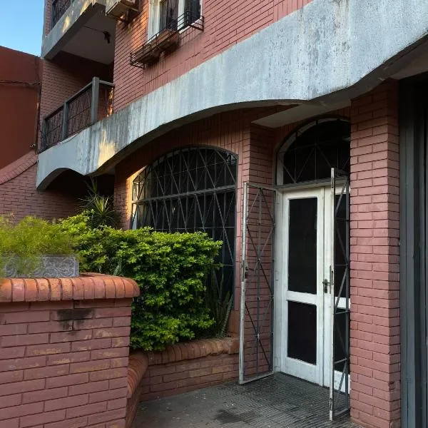 Centrico y comodo apartamento studio, Hotel in Asunción