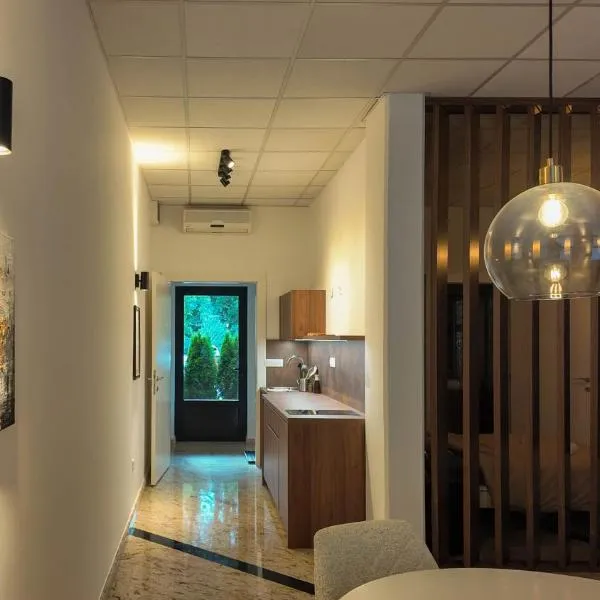Luxury Apartment Simba C, hotel in Smarjeske Toplice