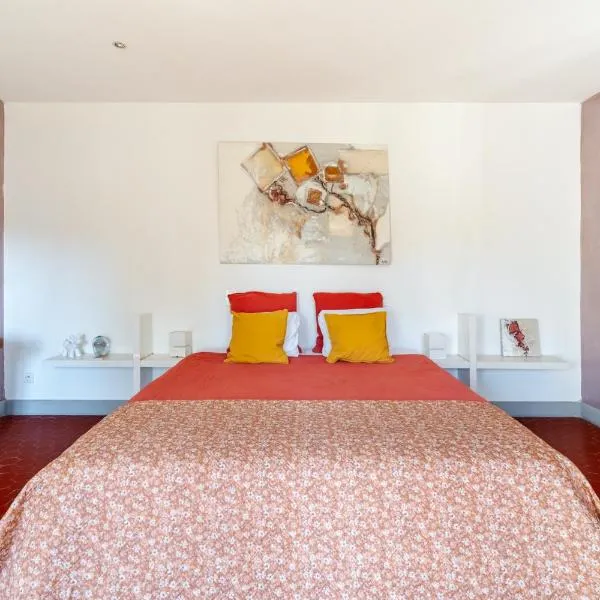 Mas carita, hotel in Cabannes