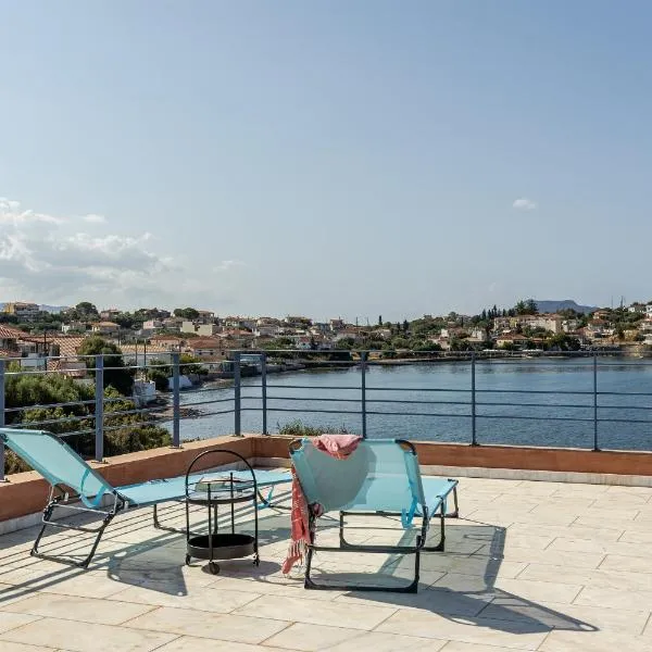 Elaia's Modern Villa - Panoramic Sea View, khách sạn ở Elia Laconias