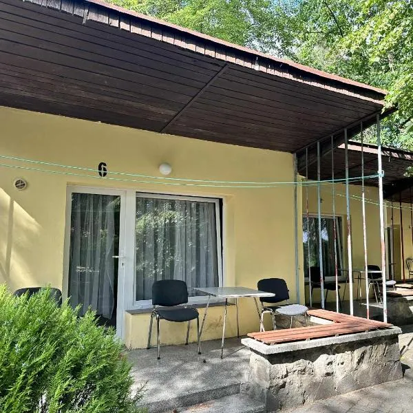 U Karola, hotel a Karpicko