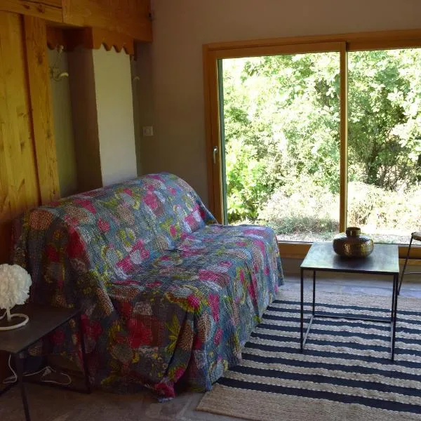 Gite de Lise, hotel in Blandas