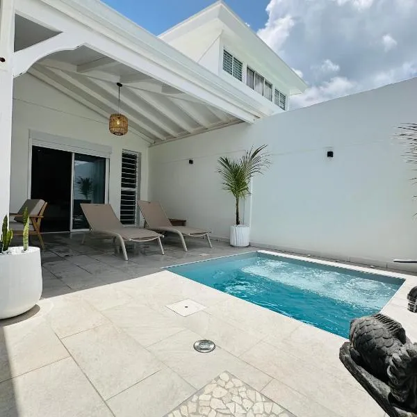 La villa Luna Rossa, hotel v destinaci Chambort