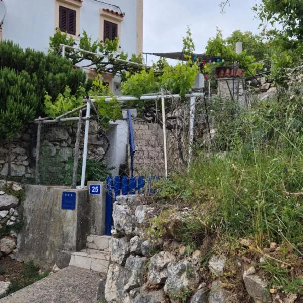 The view house Lučano, viešbutis mieste Vidović
