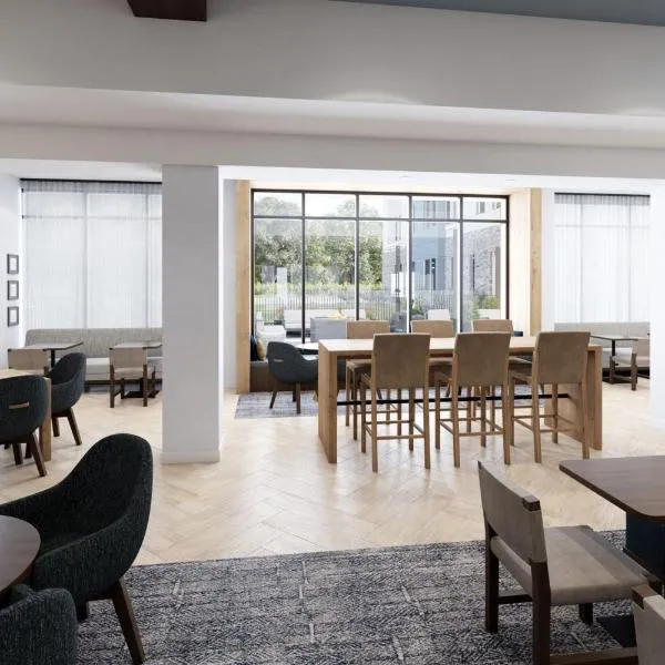 Staybridge Suites - Ames by IHG, hotel di Ames