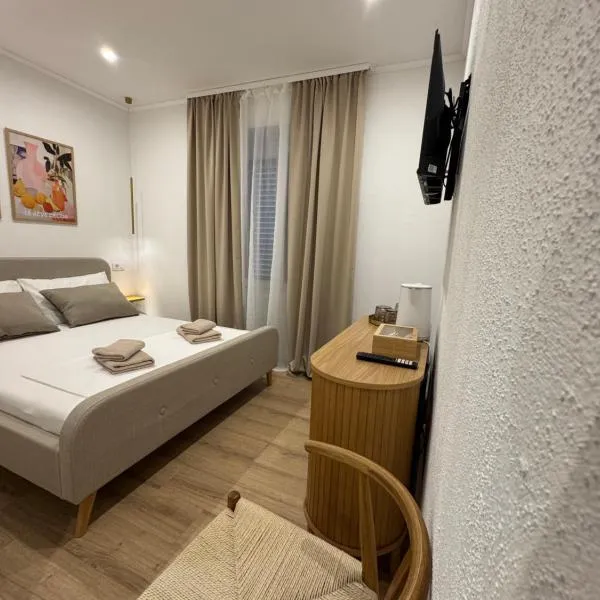 Pelješac Rooms, hotel in Pijavičino