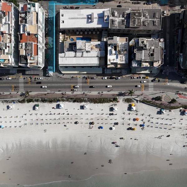 Apartamento Cabo Frio Praia do Forte - Foto 2
