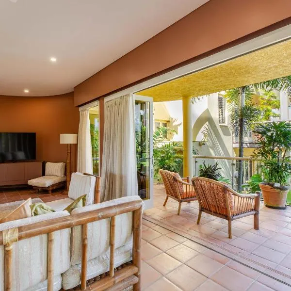 7 Hill Villa Port Douglas with incredible ocean views – hotel w mieście Port Douglas
