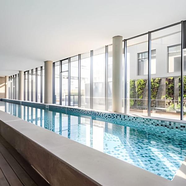 BHaus Faria Lima VN Millennium - Vila Olimpia - Apartamento Premium com Varanda - Vista Incrível Panorâmica - 27o andar - Condomínio Alto Padrão - Serviço de bagagem - Recepção 24h - Lavanderia - Piscina - Academia - ml27 - Foto 4