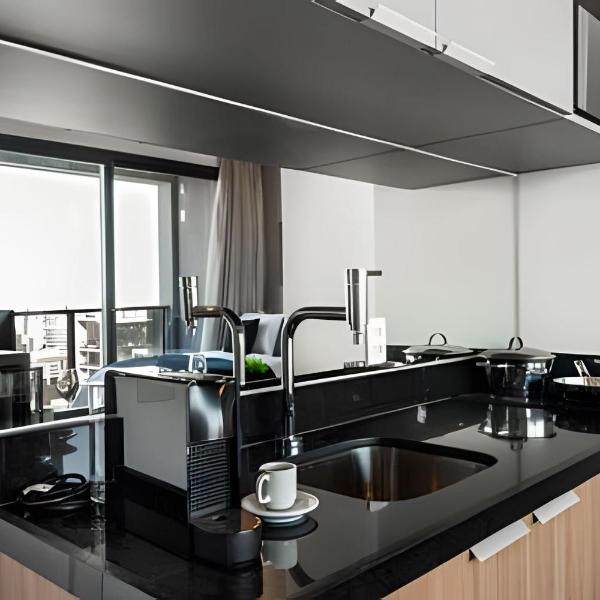 BHaus Faria Lima VN Millennium - Vila Olimpia - Apartamento Premium com Varanda - Vista Incrível Panorâmica - 27o andar - Condomínio Alto Padrão - Serviço de bagagem - Recepção 24h - Lavanderia - Piscina - Academia - ml27 - Foto 3