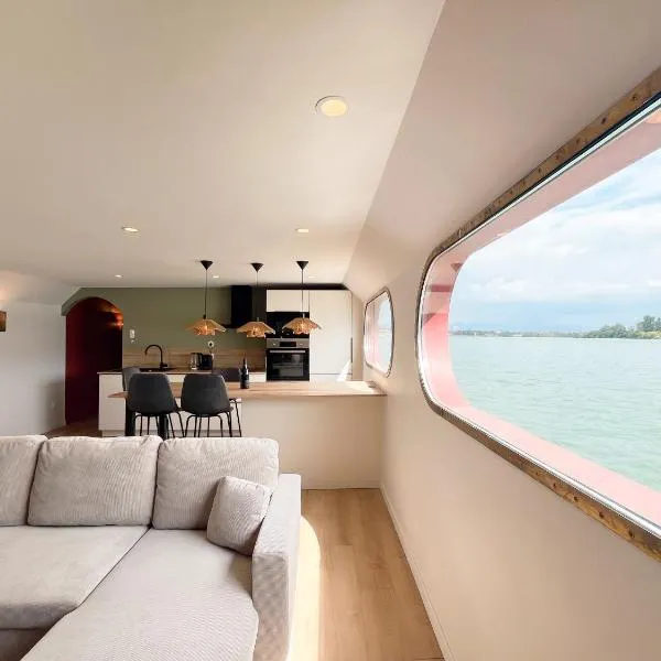 LA PÉNICHE - Hisseo, ξενοδοχείο σε Tain-lʼHermitage