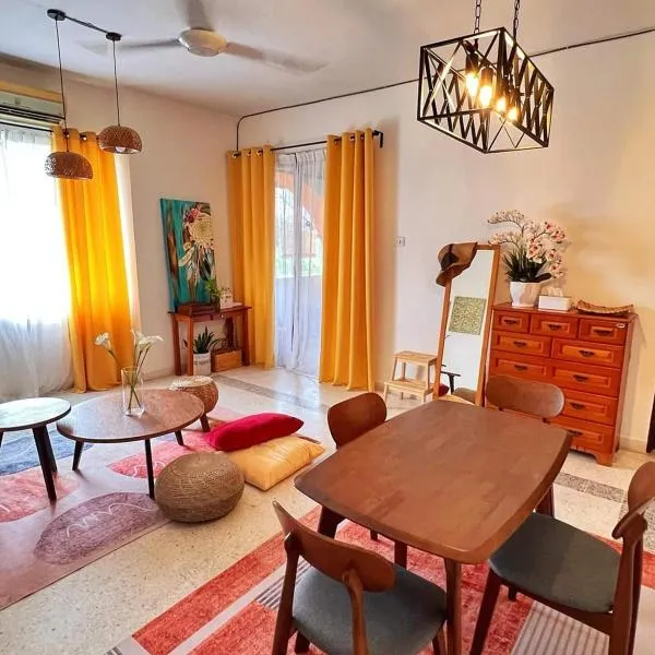 Rumah Penangkap Mimpi, hotel in Kertih