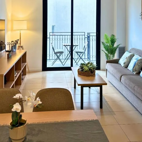 Kioto Suite - Modern Apartment with Parking & Swimming Pool, hotel a Lloret de Mar