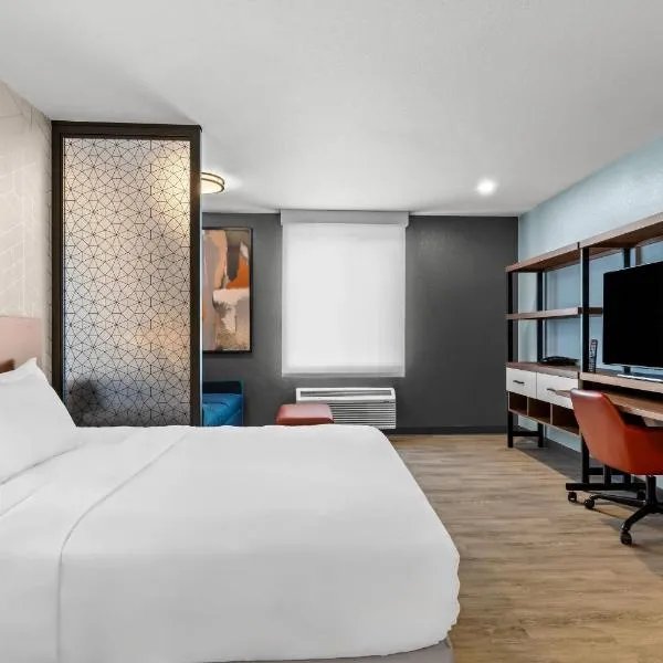 Everhome Suites Temecula, hotell i Temecula