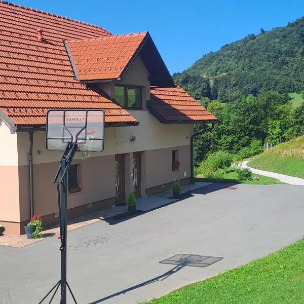Apartmaji Božiček, hôtel à Podčetrtek