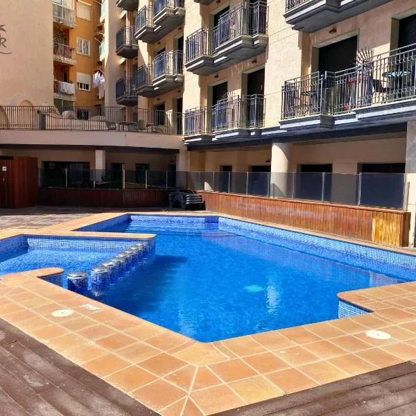 Yasumi Suite - 4p Modern Apartment with Parking & Swimming Pool, Hotel in Lloret de Mar