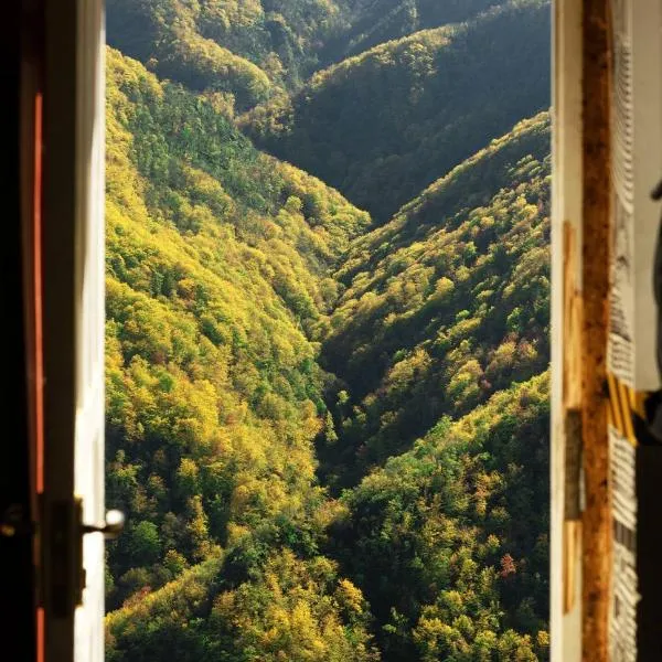 K7 Knowledge Temple, hotel in Kapan