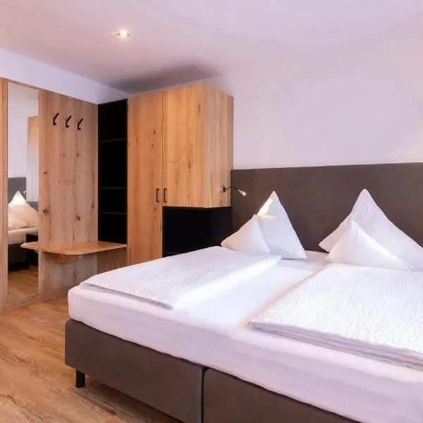 Gasthof-Pension Wulfenia, hotel in Gargellen