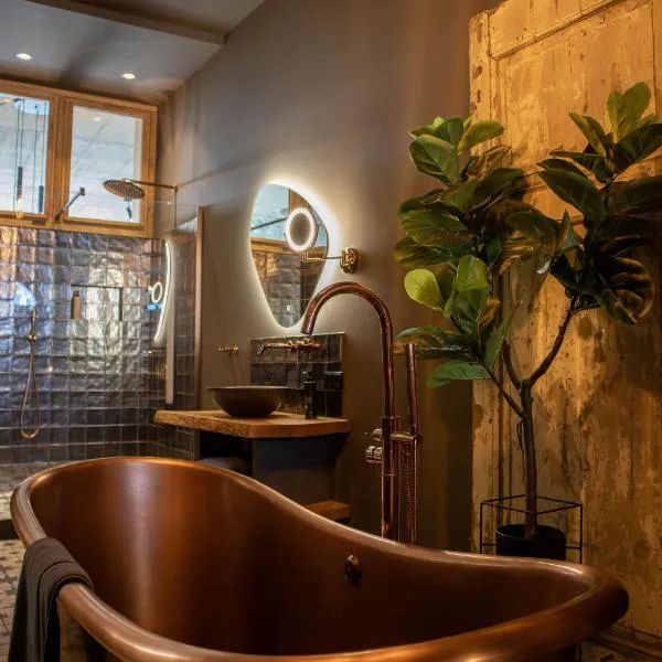 Het Maashuys, Hotel in Arcen