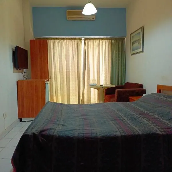 Edward v hotel, hotel di Jounieh