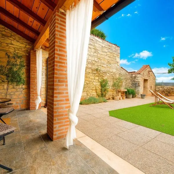 Camera Mora, hotel en Vabriga