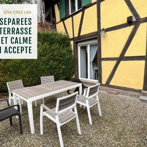 Maison de ville chez Léa - gîte familial parking terrasse, מלון בEbersheim