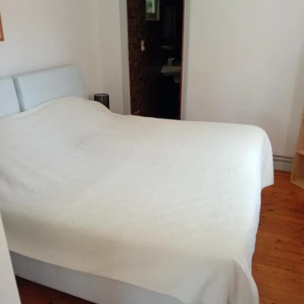 gite D ETAPE DU PELERIN de la butte aux oiseaux, hotel en Saint-Alban-sur-Limagnole