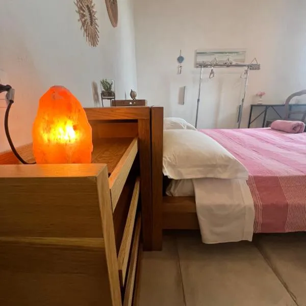 Guesthouse LA CASA DI GIADA autostrada di Imola self check-in, hotel a Imola