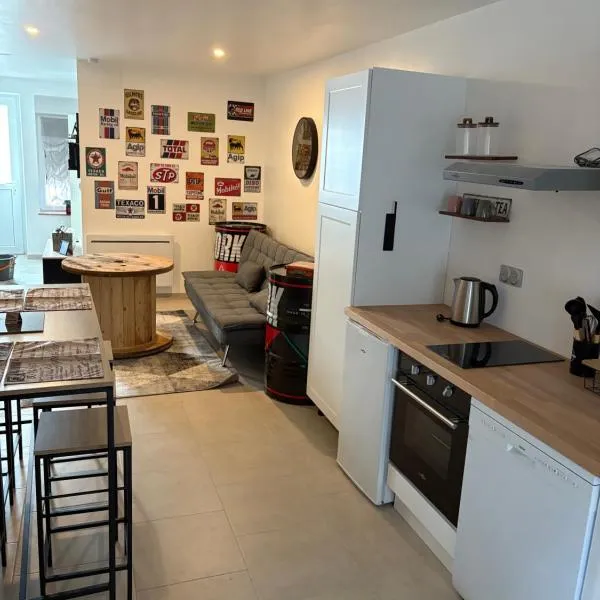 Appartement industriel, hotel in Corre