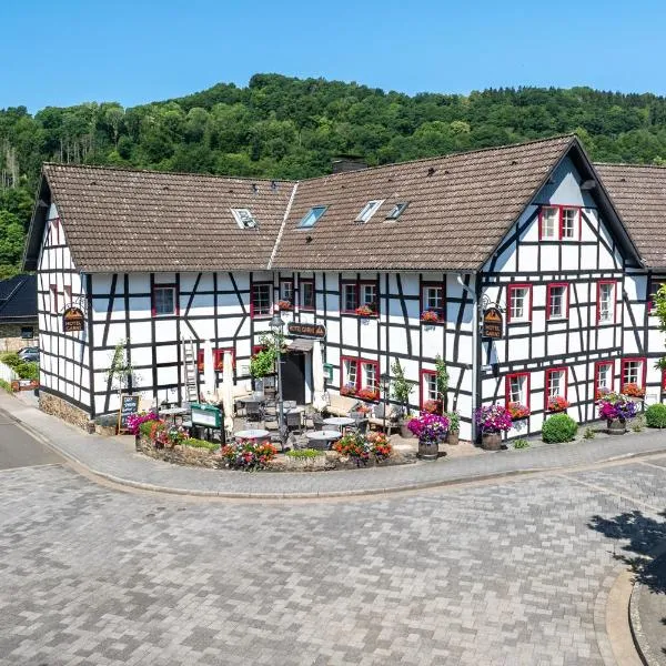 Garni Hotel im Fachwerkhof, hotel v destinaci Simmerath