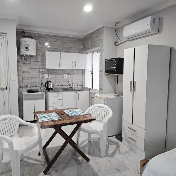 Alquiler temporario monoambiente, Hotel in Resistencia